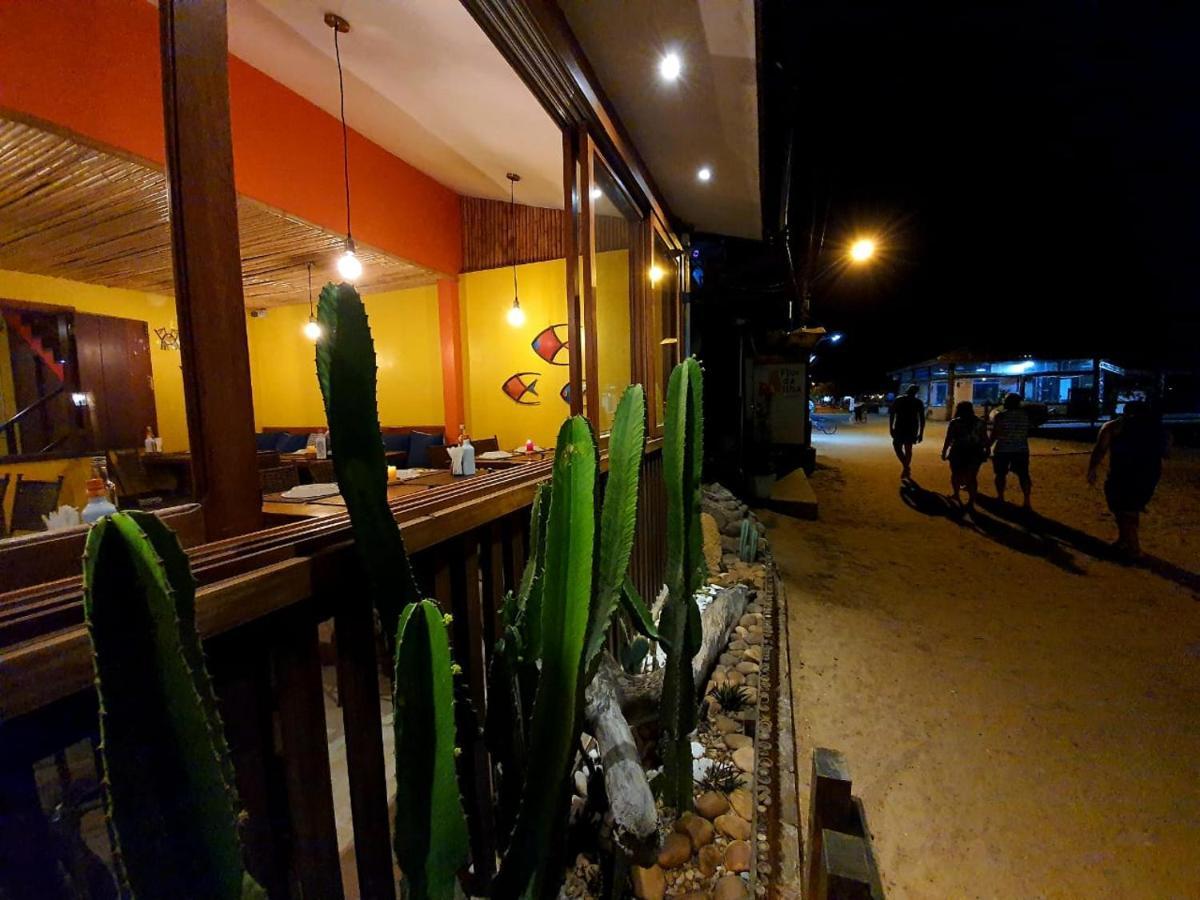 Pousada E Restaurante O Pescador Abraão Exteriör bild