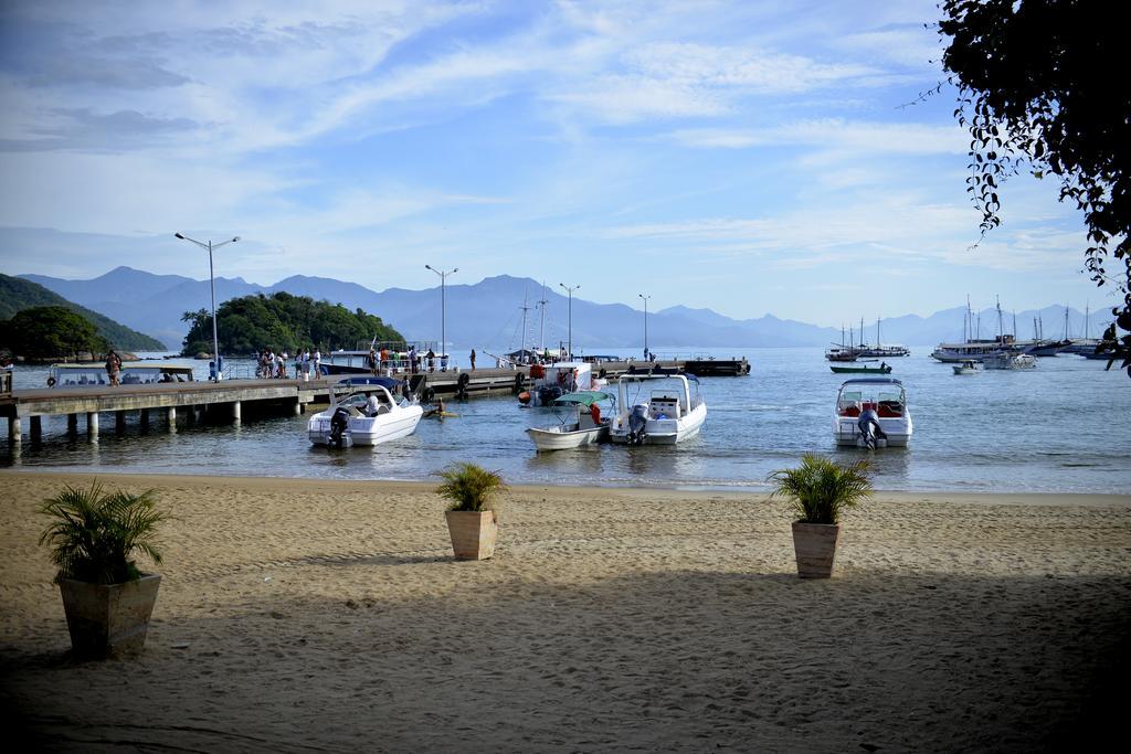 Pousada E Restaurante O Pescador Abraão Exteriör bild